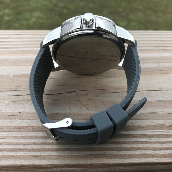 Geneva Men Watch Gray Silicon Rubber Band Big Dial - Picture 4 of 8